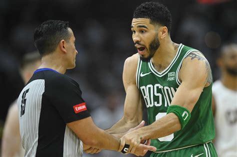 boston cavs score|Jayson Tatum scores 33, lifts Celtics to 3.